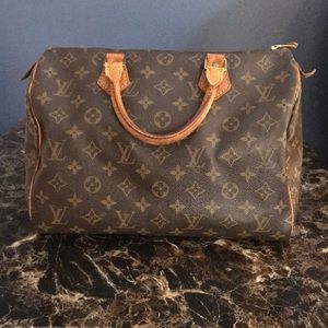 Louis Vuitton Speedy 30